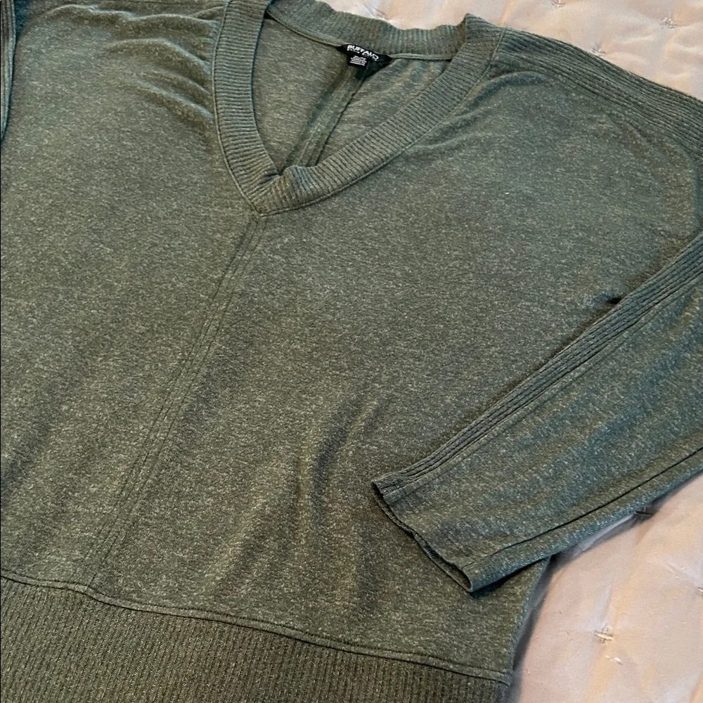 5 for 25$ Buffalo David Bitton Green Sweater
